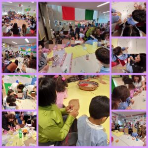 Bambini e mamme alla scuola dell'infanzia