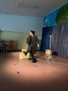 Rappresentazione teatrale per i bambini della scuola dell'Infanzia Sanniti.